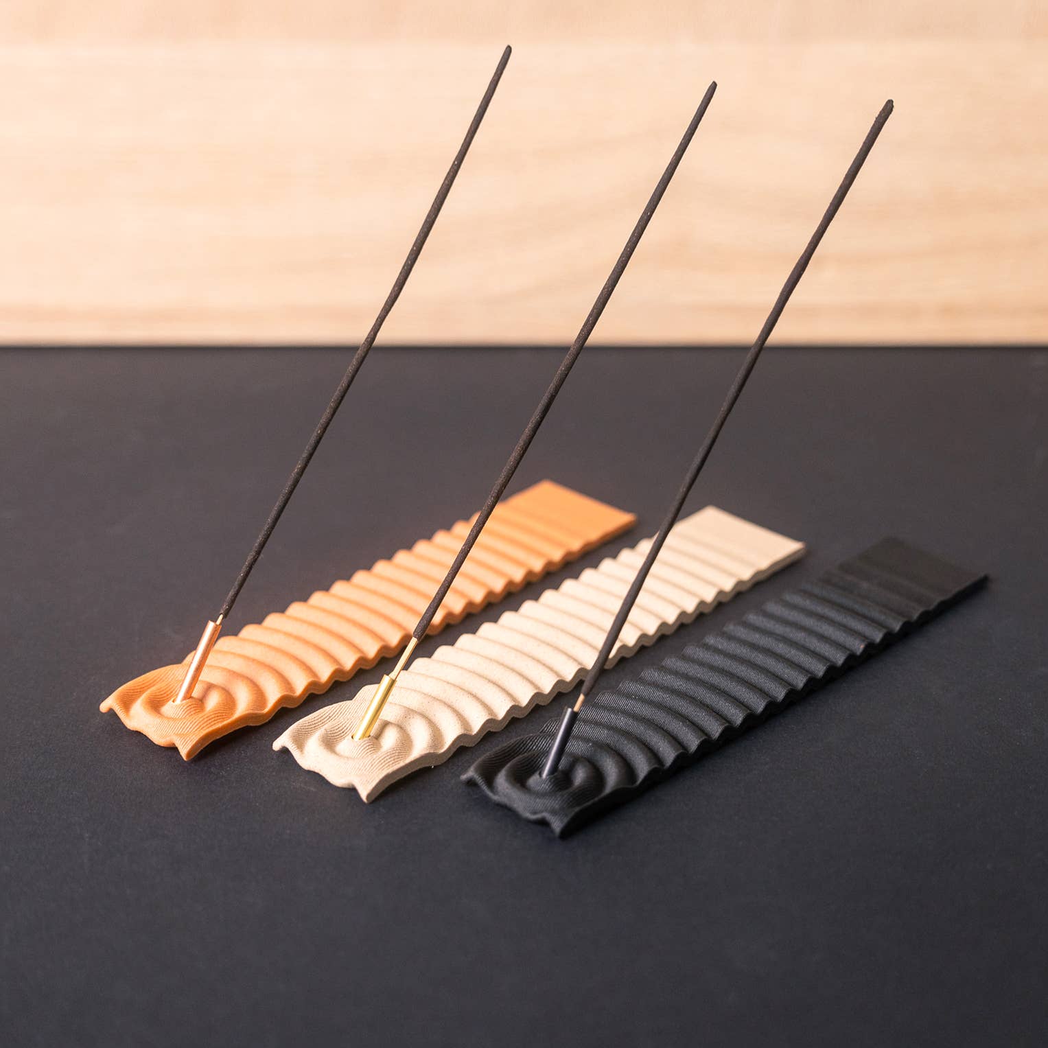 Incense Holder - Wood-based with metal insert - Wavy: Cedar / Terracotta - Elevation Lifestyle