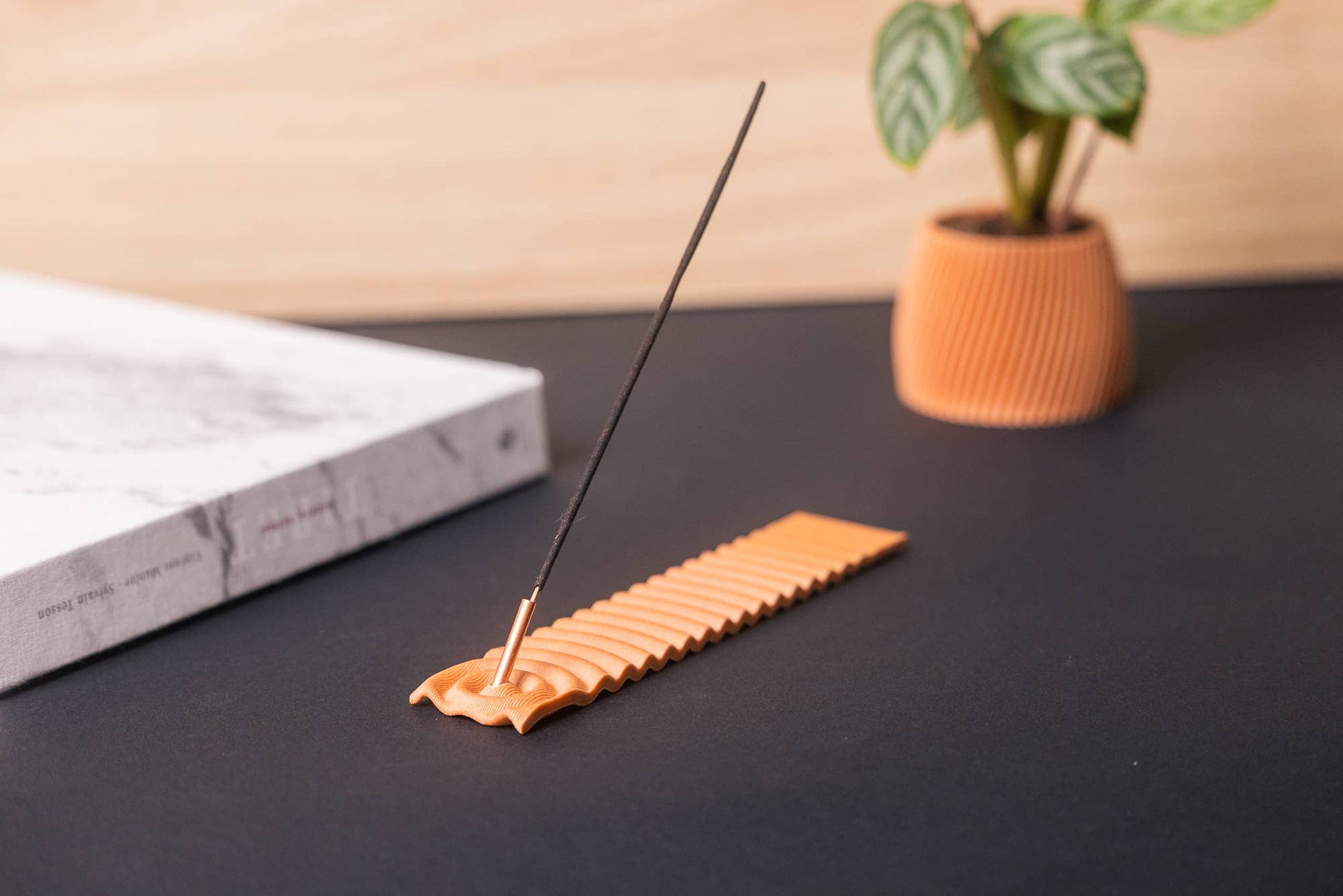 Incense Holder - Wood-based with metal insert - Wavy: Ebony Black - Elevation Lifestyle