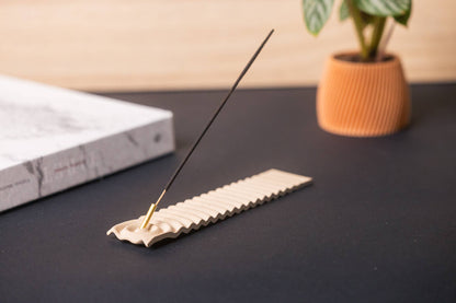 Incense Holder - Wood-based with metal insert - Wavy: Ebony Black - Elevation Lifestyle